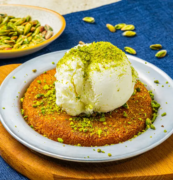 A La Istanbul Turkish Cuisine photo 2