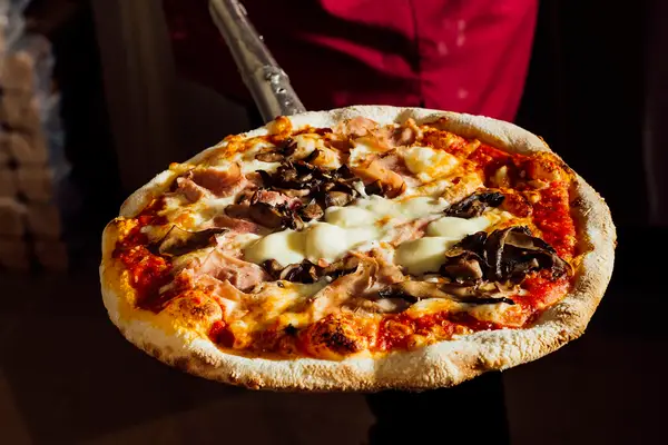 Bevo Bar-Pizzeria photo 5