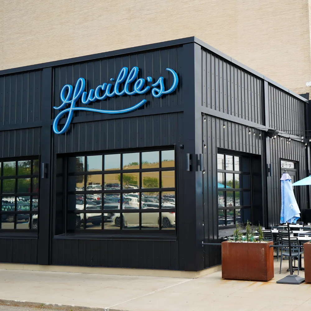 Lucille’s Oyster Dive photo 4