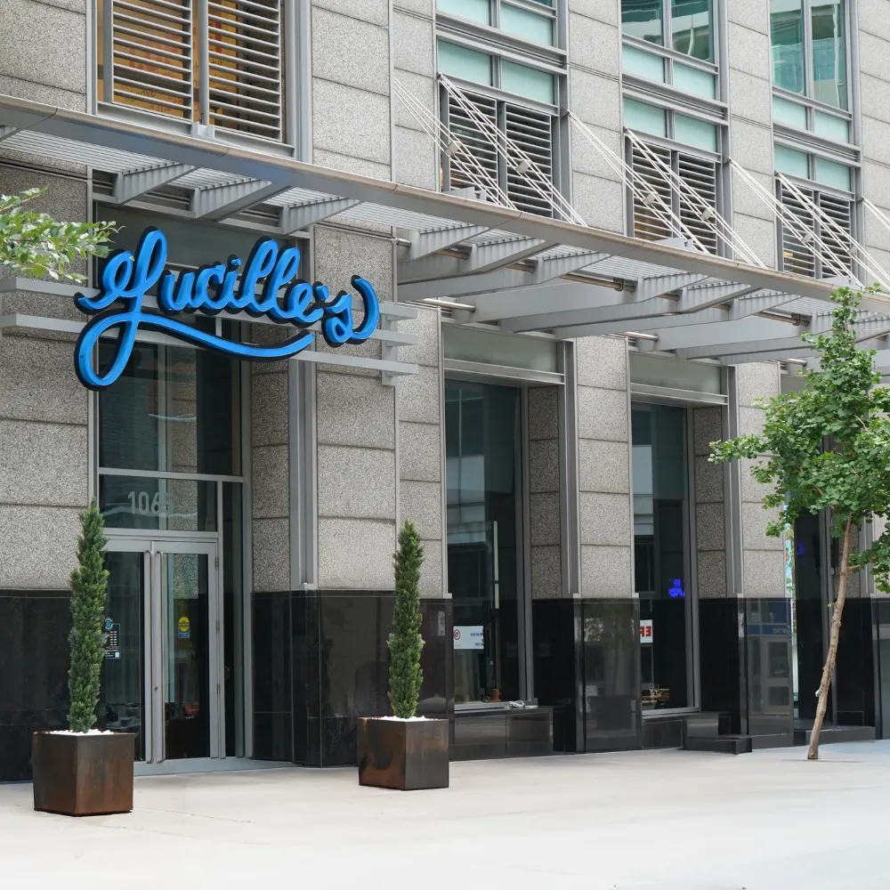 Lucille’s Oyster Dive photo 6