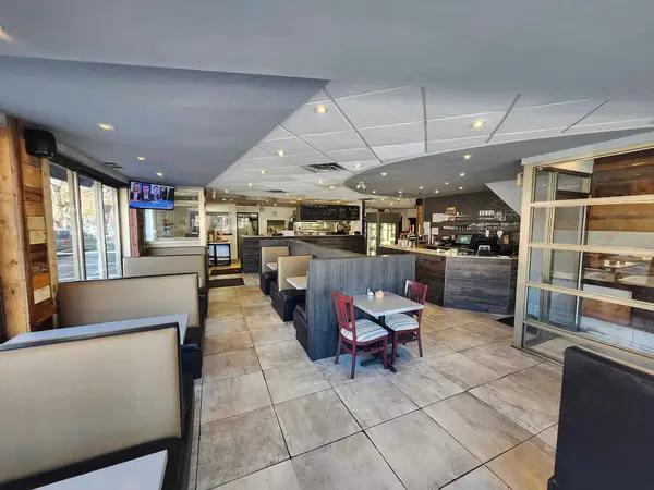 Restaurant Québec Déli photo 2