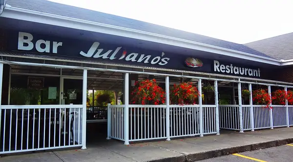 Resto-Bar Juliano's photo 1